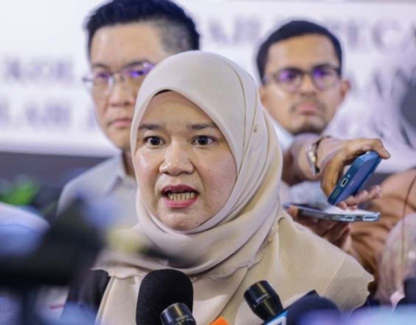 法丽娜：SPM考获A-的学生   可以申请报读大学预科班