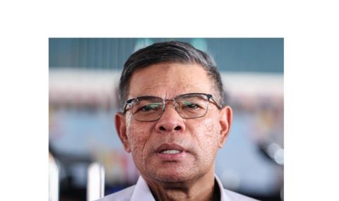 内政部长赛弗丁。