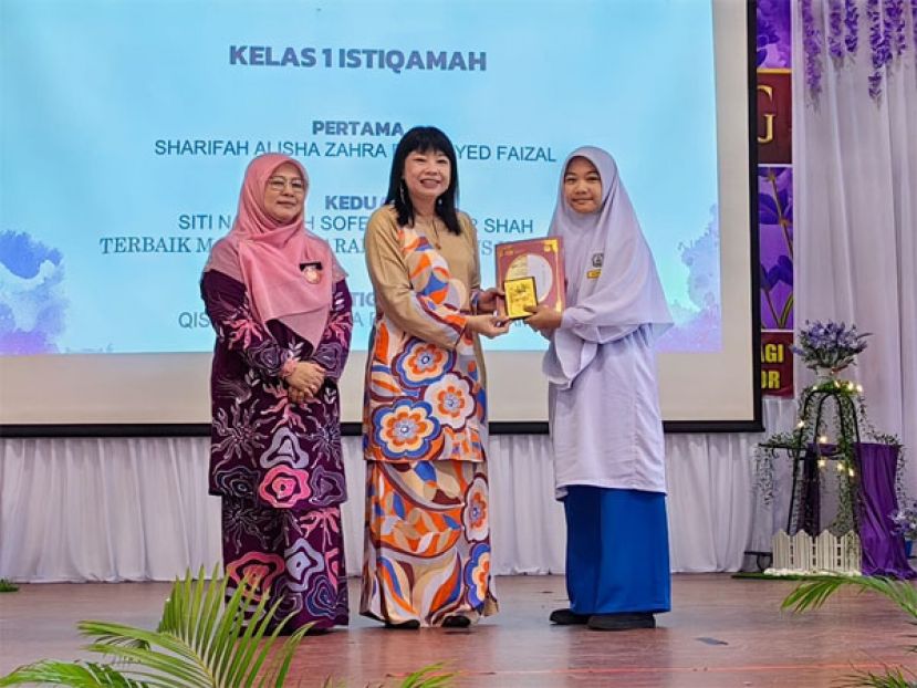 林慧英：教部正在与警方密切合作确保学生的安全