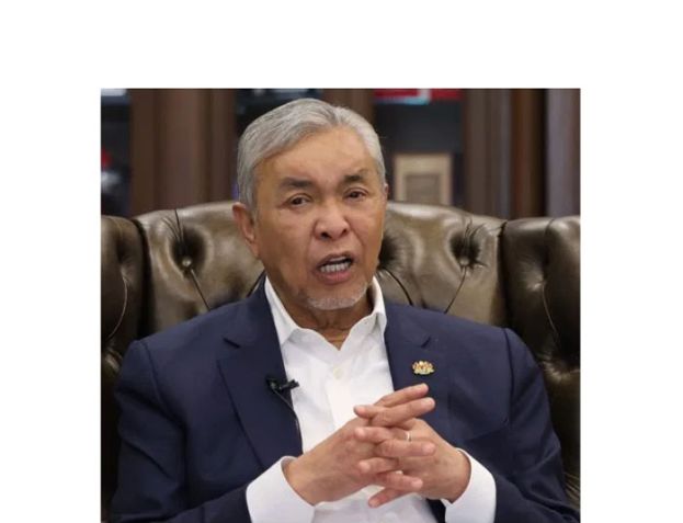 副首相阿末扎希。