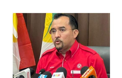 巫统总秘书阿斯拉夫。