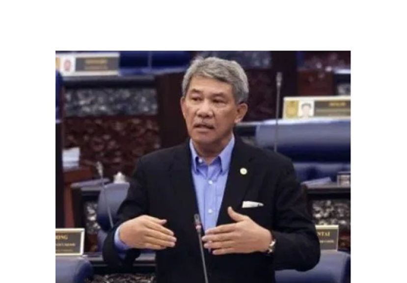 外交部长莫哈末哈山。