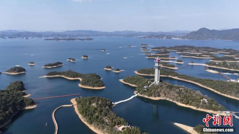 航拍庐山西海。