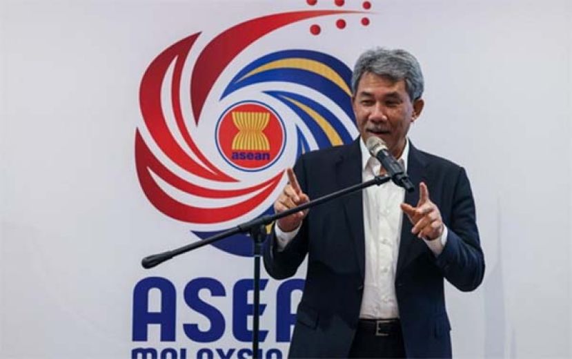 外交部长拿督斯里莫哈末哈山。