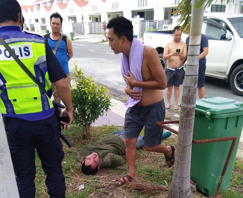 脚部遭巡警射伤的匪徒被活擒。