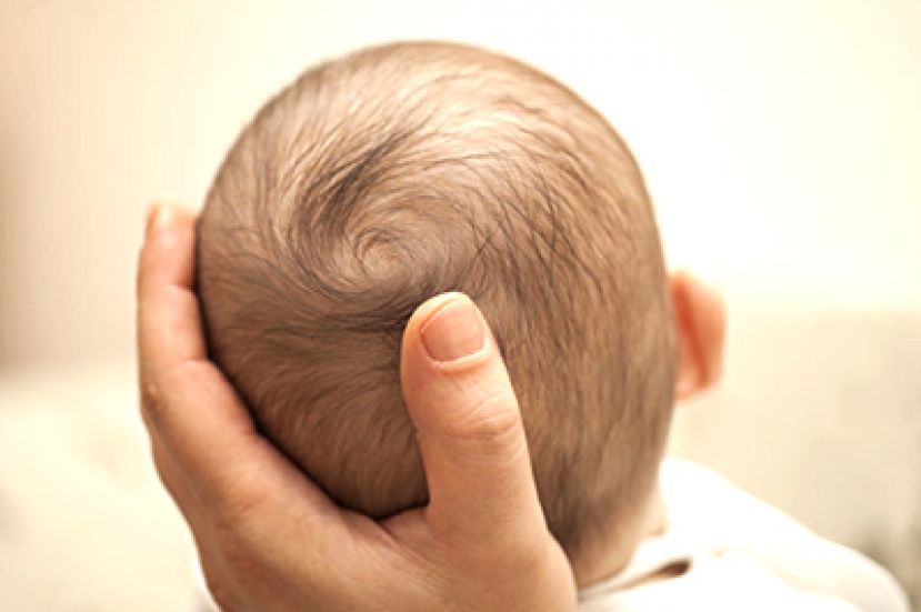 宝宝撞到头怎么办？医生教你处理头部撞伤