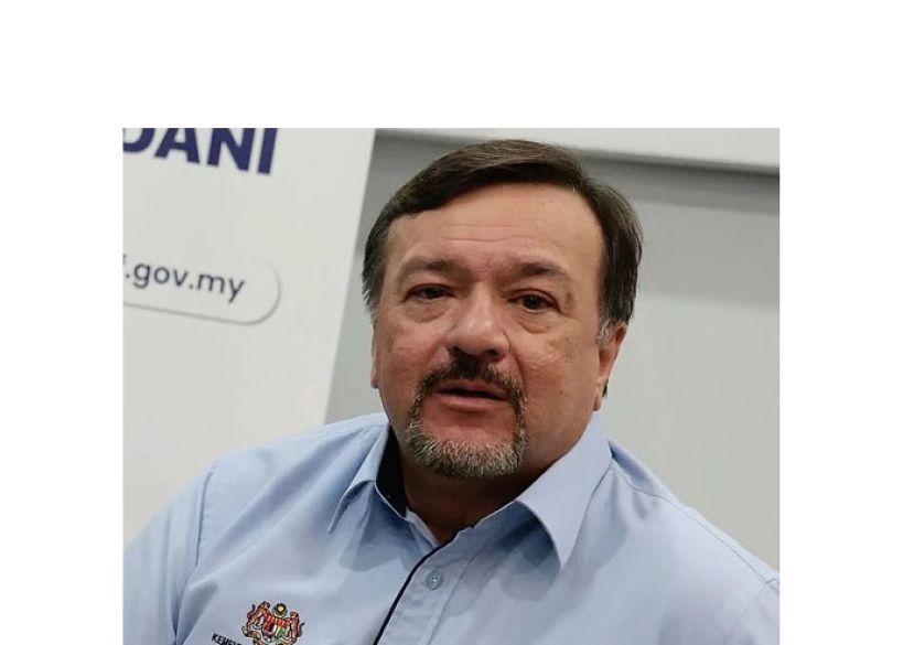 第二财长阿米尔韩查。