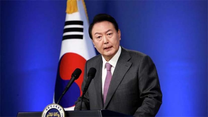 尹锡悦将不出席，弹劾案首次正式辩论。