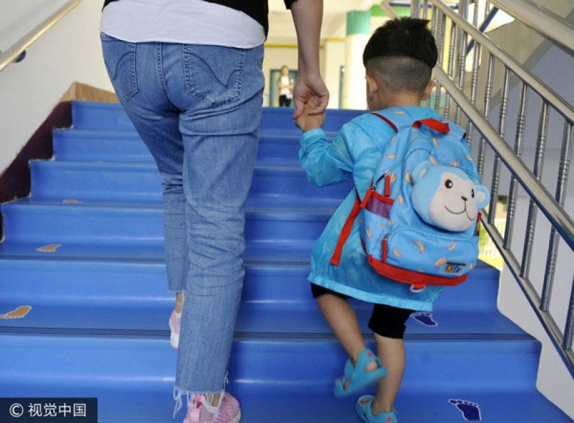 中国去年掀起幼儿园倒闭潮。
