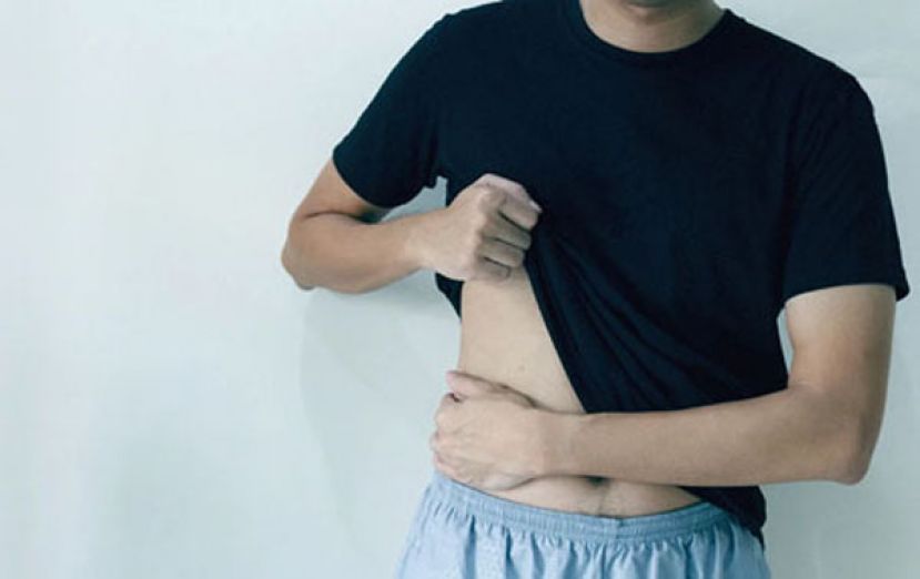 右腹肿胀以为体内长东西　医：带状疱疹并发症作怪
