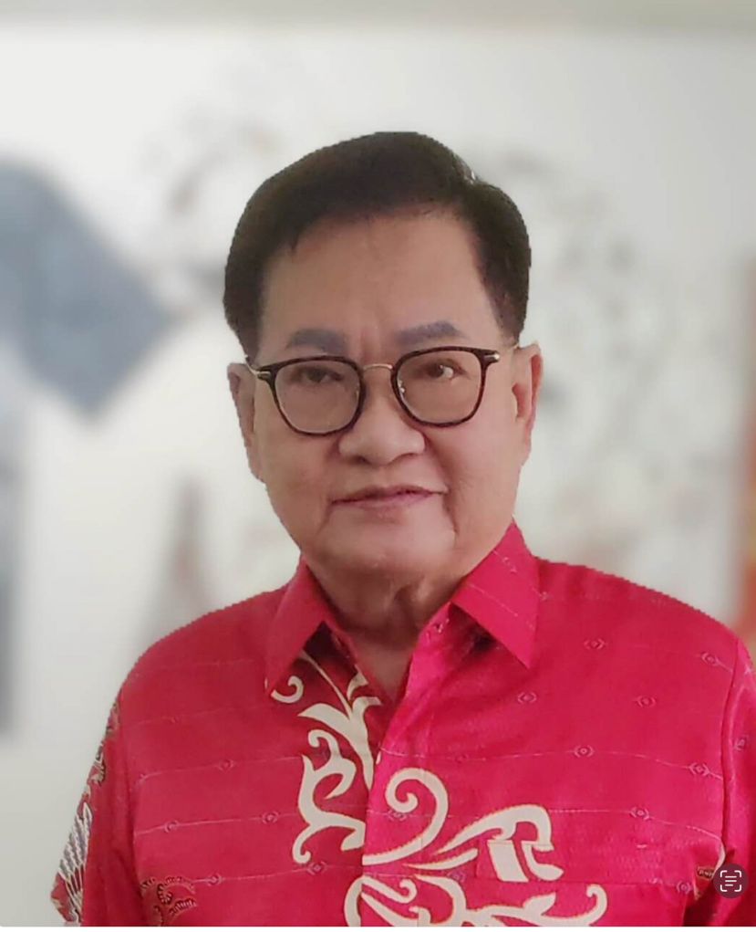 斯木省华总会长兼成邦江中华总商会会长拿督吴标生博士。