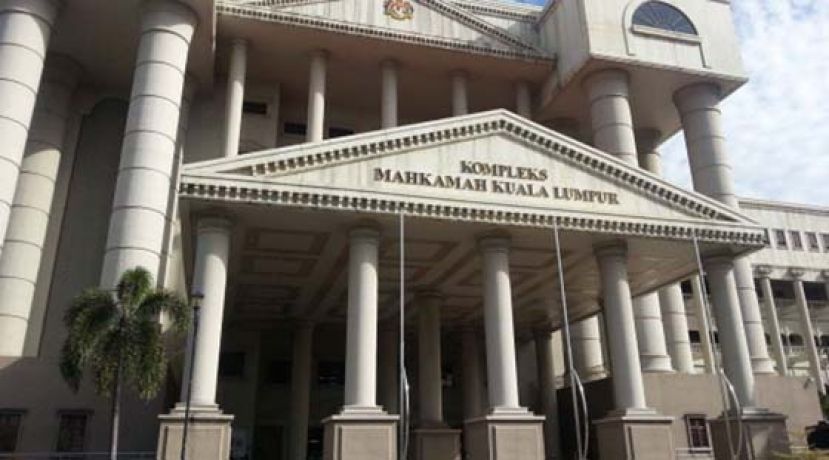 吉隆坡高等法院停车场发生暴力事件。