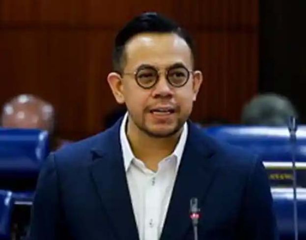 ●人资部长沈志强。