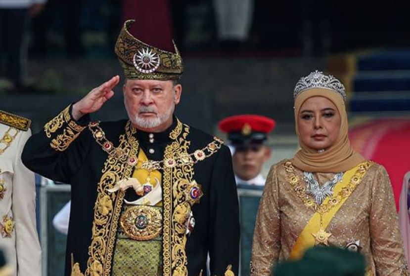 国家元首苏丹依布拉欣伉俪。