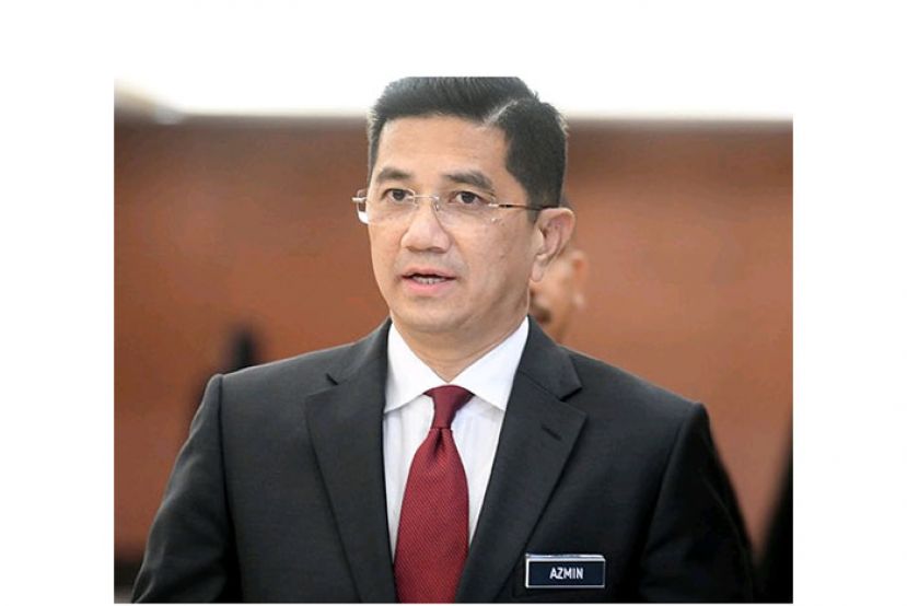 贸工部长拿督斯里阿兹敏阿里。