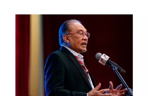 首相拿督斯里安华。