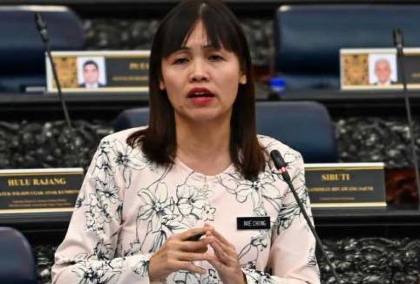 ●通讯部副部长张念群。