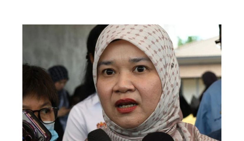 教育部长法丽娜。