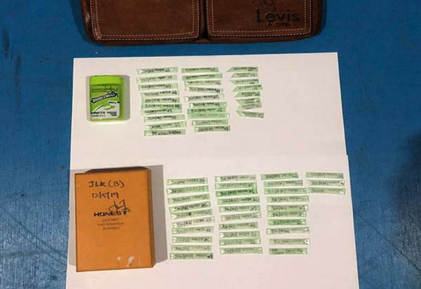 警方在老越起获的毒品。