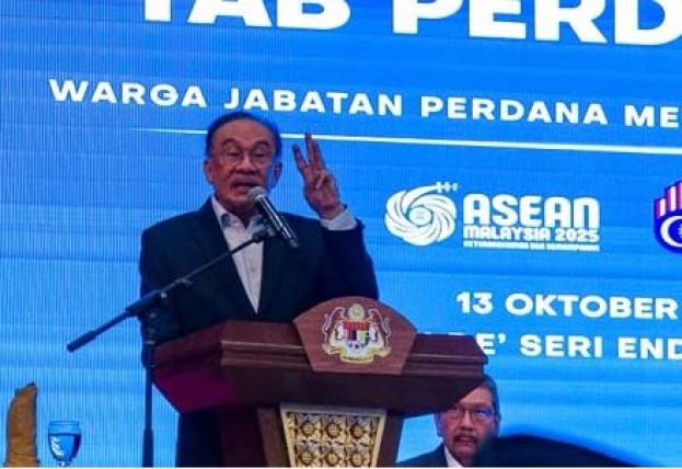 ●首相拿督斯里安华。