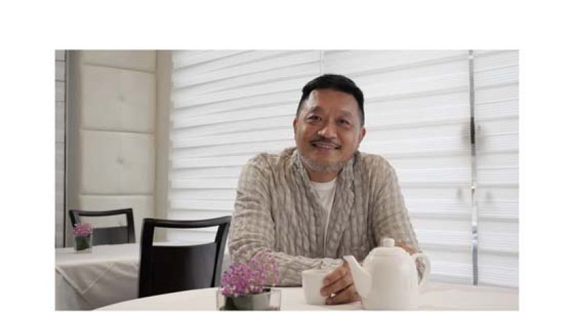 多年来坚持不上镜访问的叶一南，今次是他首次接受露脸专访。
