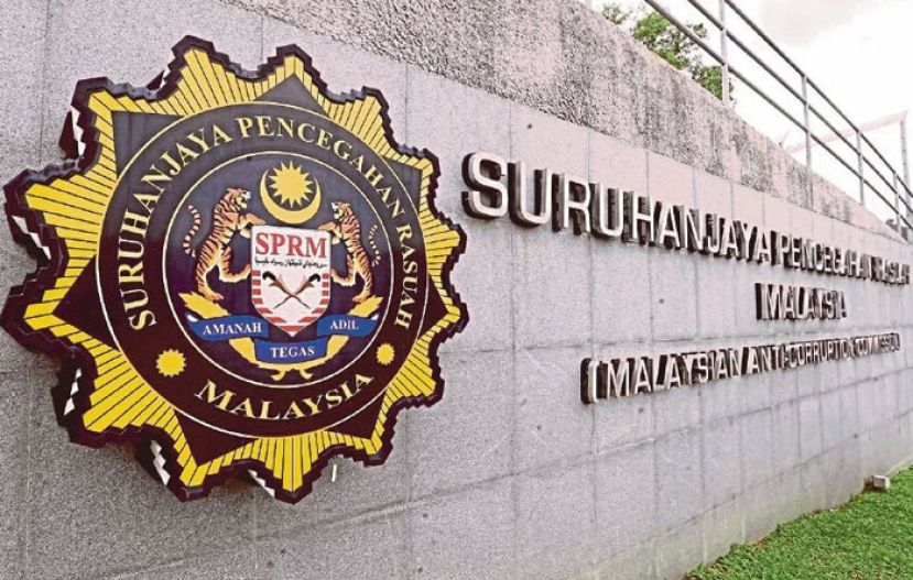 陆军采购招标项目弊案　反贪会逮前陆军首长与两妻