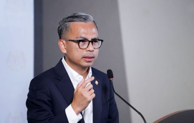 拿督法米。