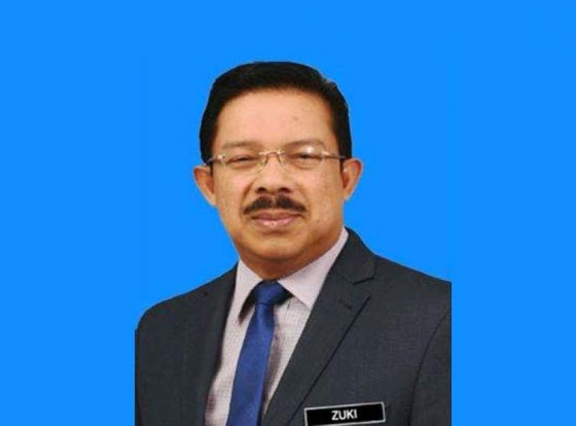 政府首席秘书拿督斯里莫哈末祖基。