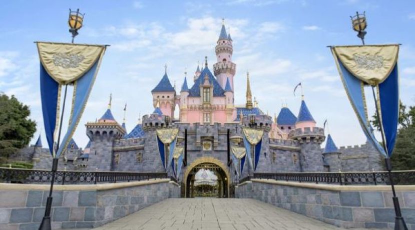 在鬼屋“被吓死”？美加州迪士尼乐园惊传命案。