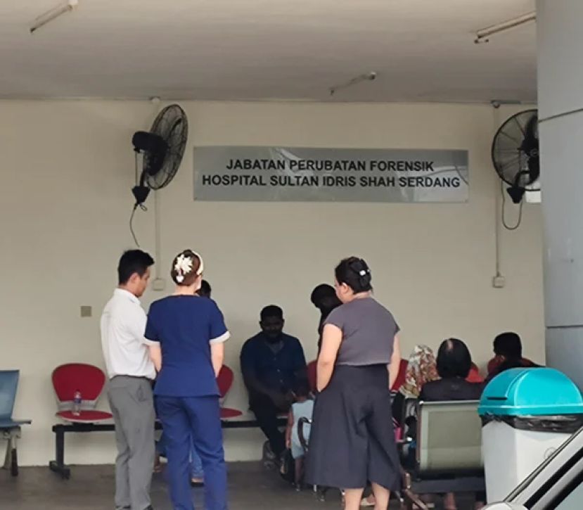 “7岁华裔女童从29楼坠亡”案   母亲悲痛无法接受爱女逝世