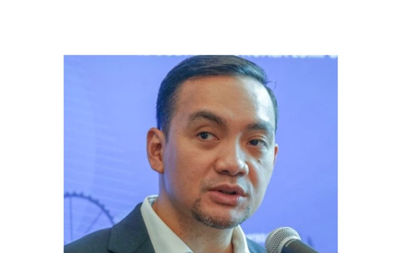 拿督翁哈菲兹。