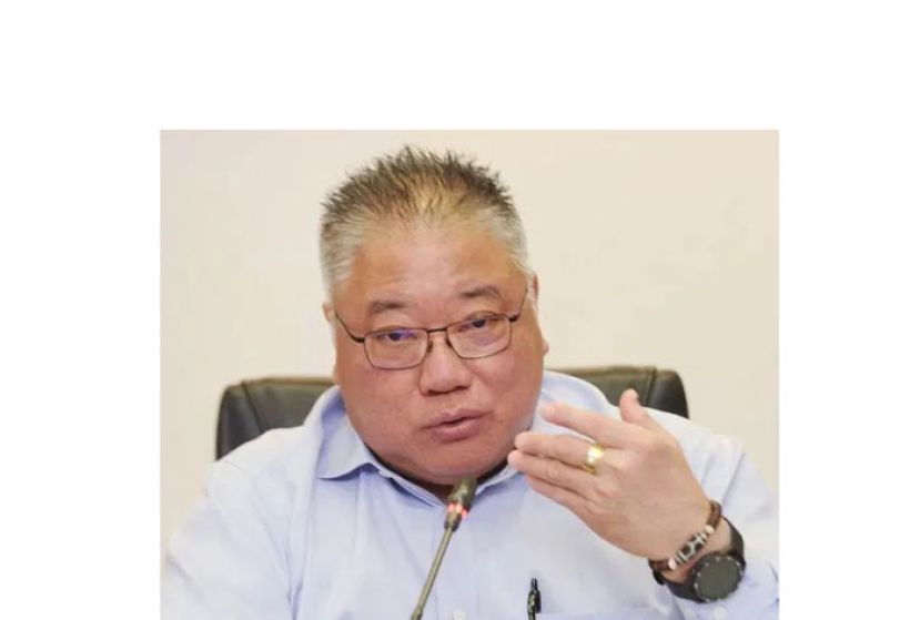 拿督斯里张庆信。