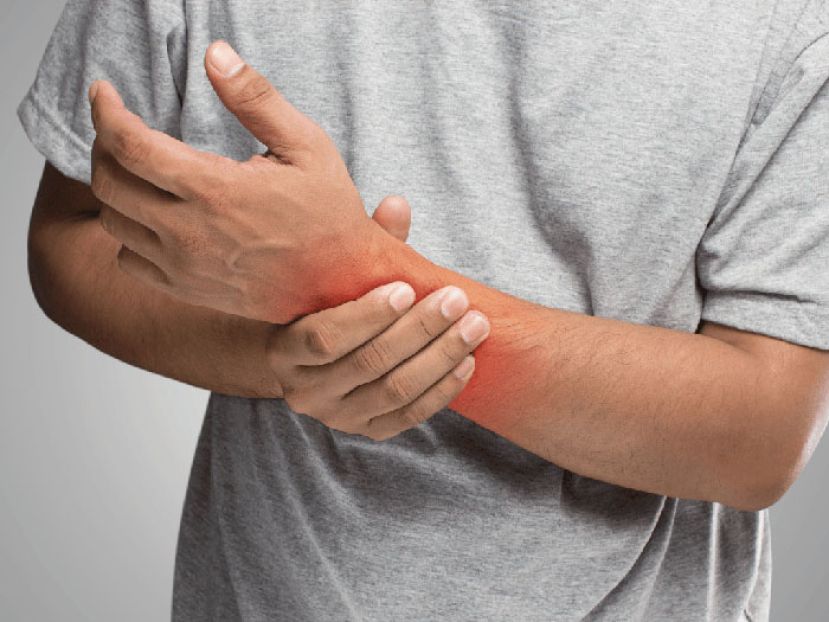 跌倒别再手撑地　医揭韧带损伤恐怖后遗症：手腕痛握力下降