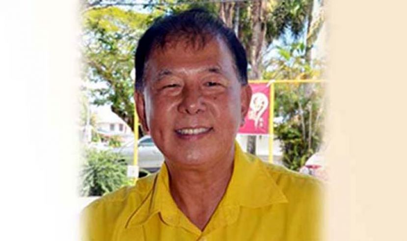 砂拉越人民联合党中央秘书长拿督陈超耀律师。