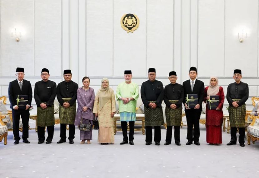 元首颁发3法官委任状  李瑞生任联邦法院法官