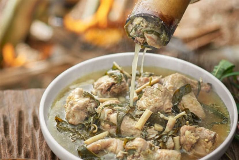 图示：香喷喷的竹筒鸡，是砂拉越伊班族的传统美食。