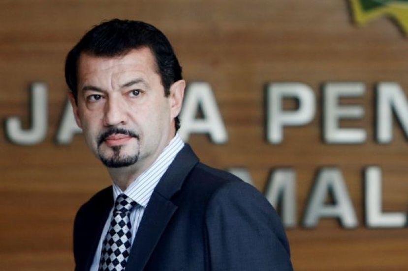 图示：揭露一马公司丑闻的朱斯托。