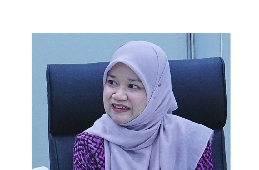 教育部长法丽娜。