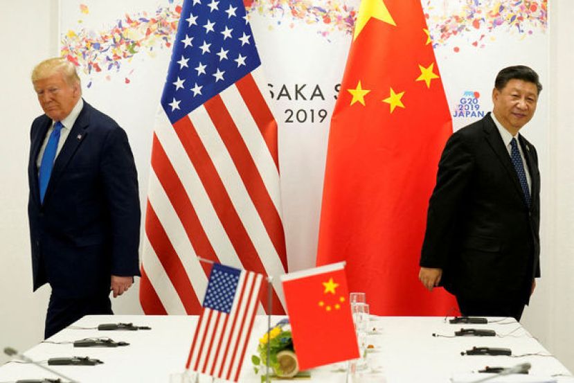 美国总统特朗普出席与中国国家主席习近平。