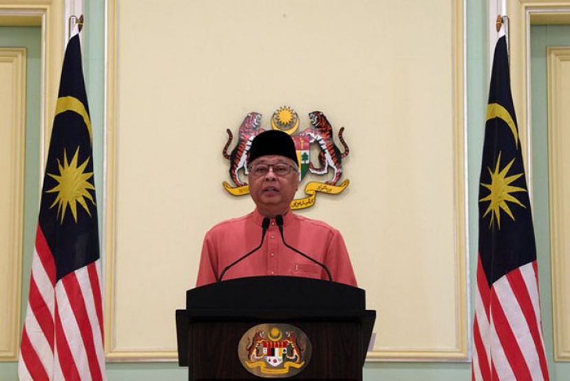 国防部长依斯迈沙比里。