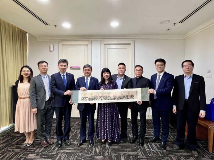 行知苑与上海交通大学到访教育部，进行访问和交流