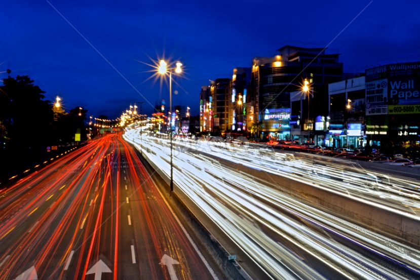 良好的道路照明对道路使用者安全至关重要