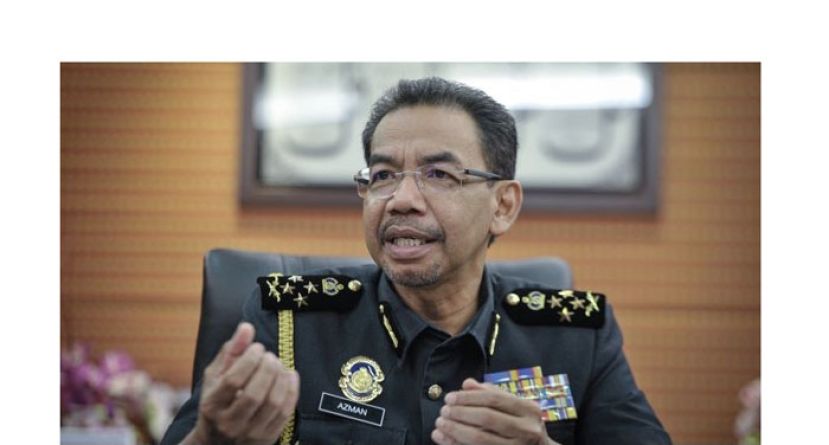 内贸部执法组主任阿兹曼亚当。