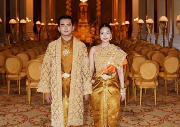 诺罗敦蓬索莉雅公主和谢夫川英在金边举行一连数日的世纪婚礼。