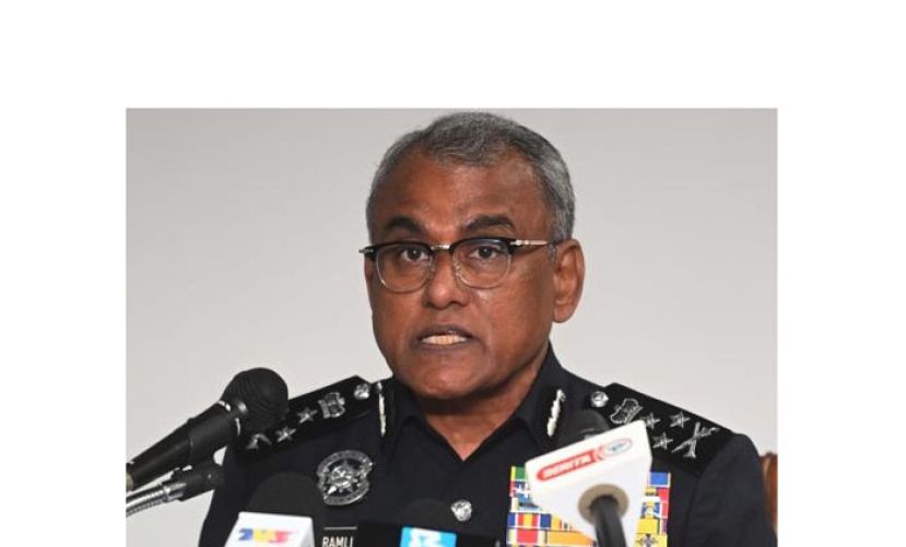 拿督斯里南利。