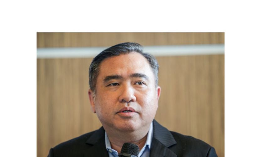 陆兆福。