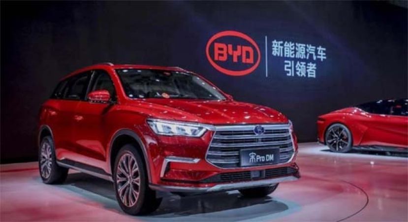 首10月销量逾1800万辆，中国汽车&ldquo;断层式&rdquo;领先美国。