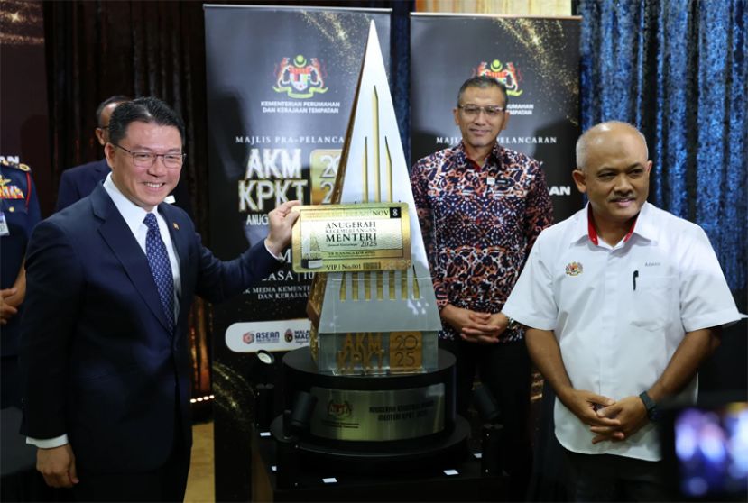 倪可敏迎反贪会针对销售亭（MyKiosk）项目展开调查