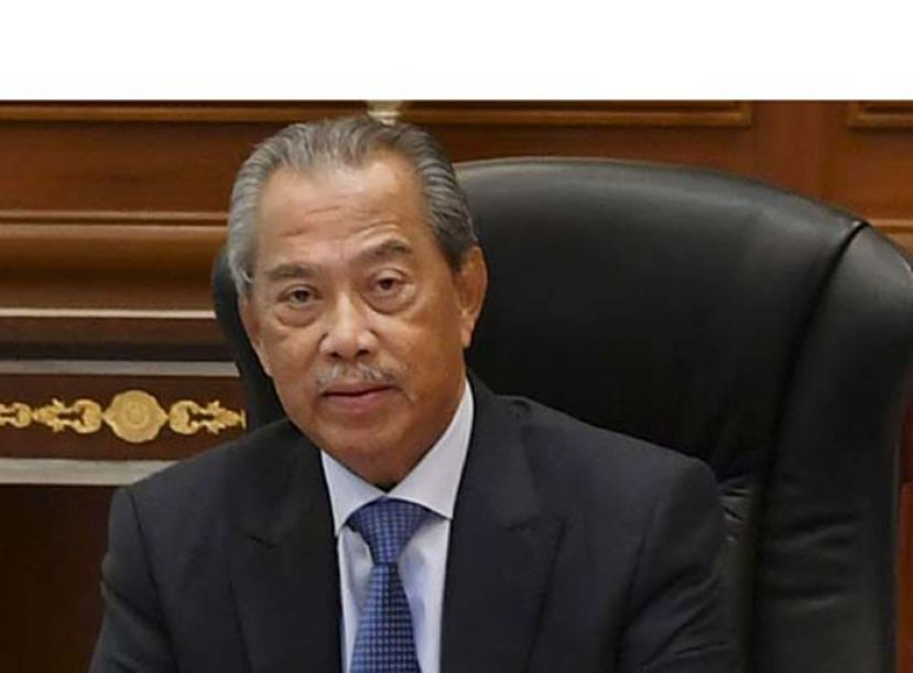 首相丹斯里慕尤丁。