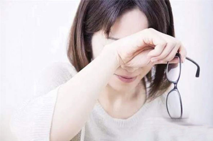 术后反而眼睛不适？早有潜在性干眼症